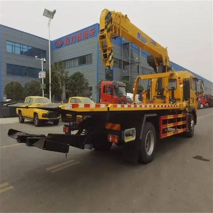 响水镇附近小随车吊出租电话，轻松解决搬运烦恼