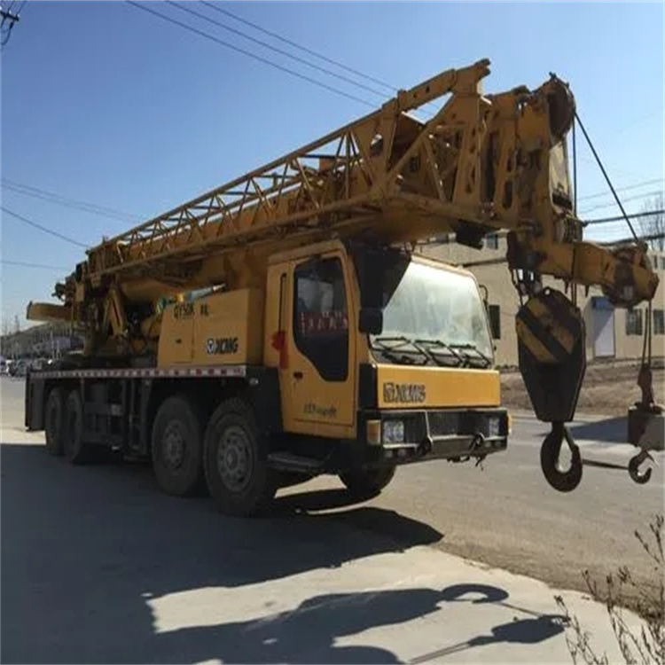 响水镇哪里有专业吊车出租